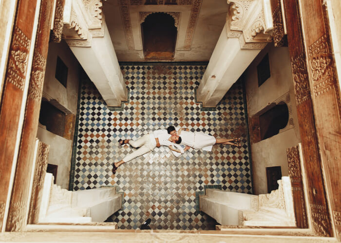 pareja de viaje romántico en Marrakech, Marruecos